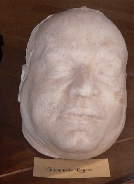 The death-mask by Carl Seffner in Weiden (courtesy of Alberth P&ouml;llath, Eschborn)