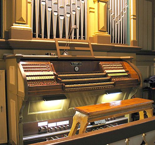 Old console from Leipzig conservatory, now in Bytom (PL)